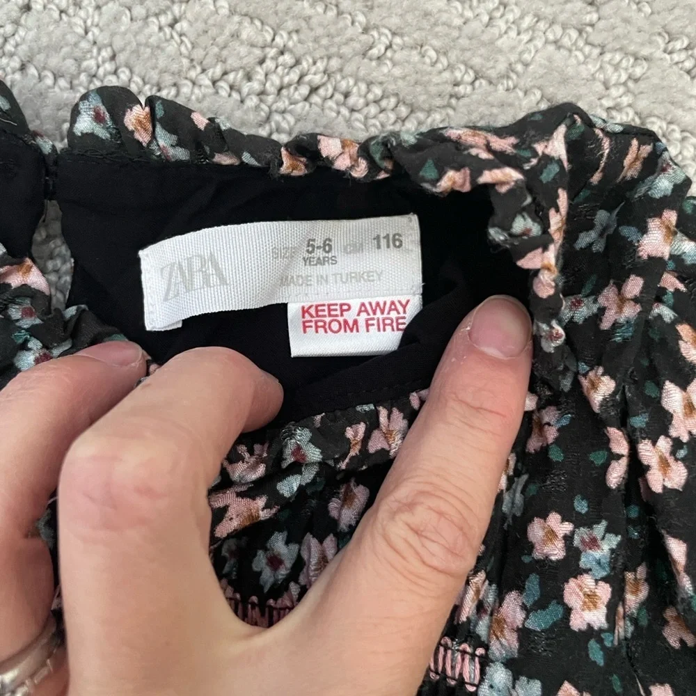 EUC Zara Kids Floral Dress - Black and Pink